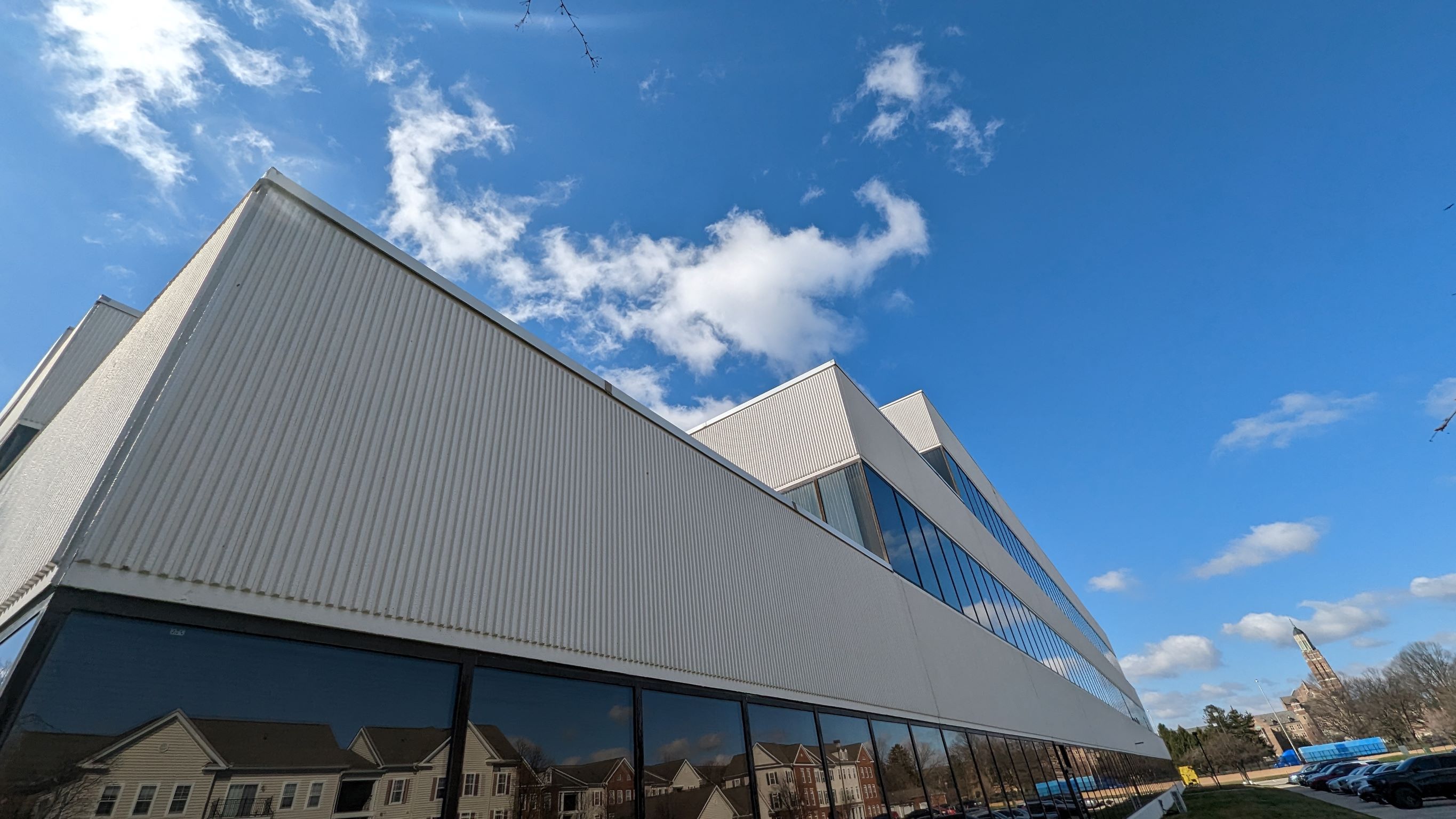 A photo of the exterior of the GradLeaders' HQ building in Columbus, Ohio